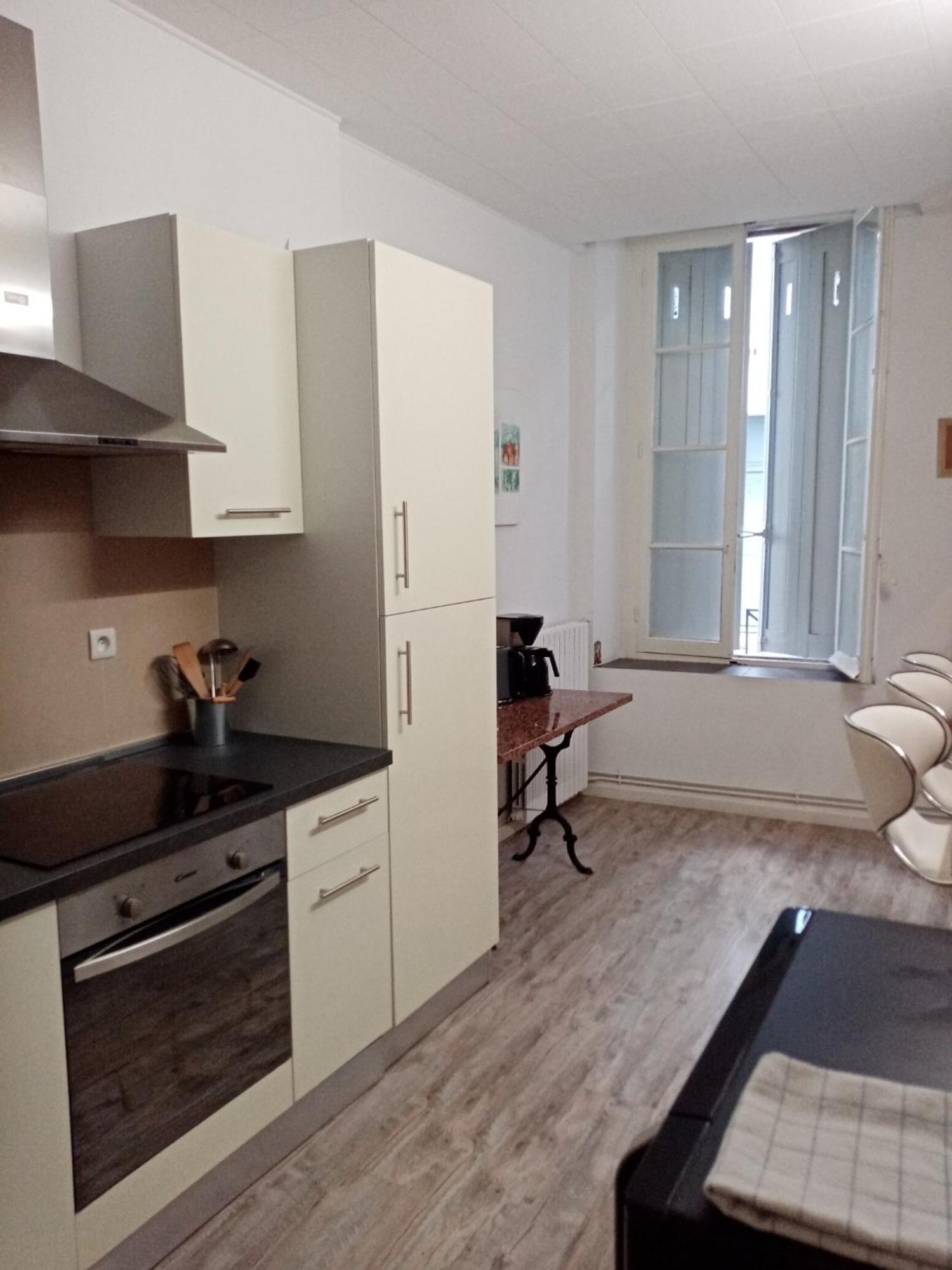 Bel Appartement A Bastide St Louis Carcasona Exterior foto
